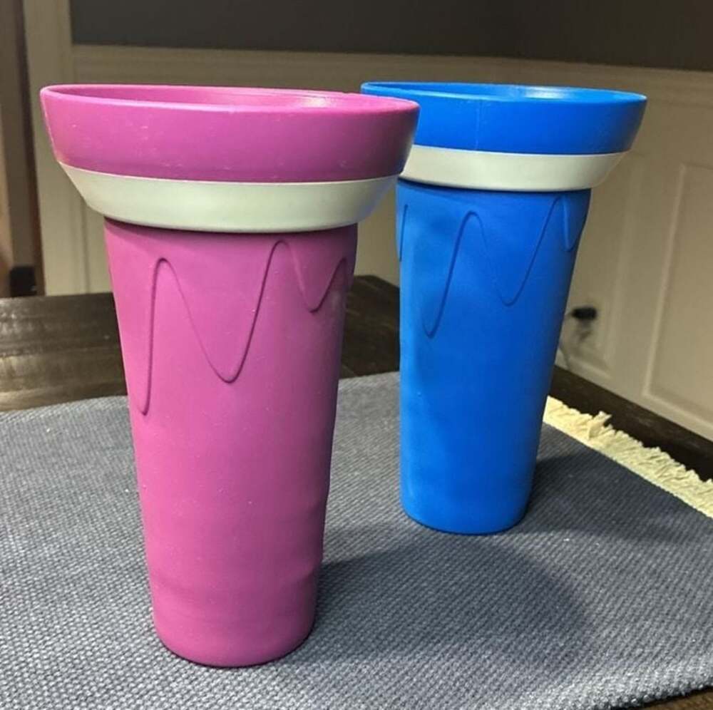 Magic Squeeze Frozen Slushie Maker Cup Set (2-Pack)